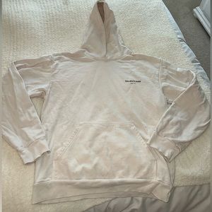 This is a Talentless sweatshirt in the color Cream. Its an XL